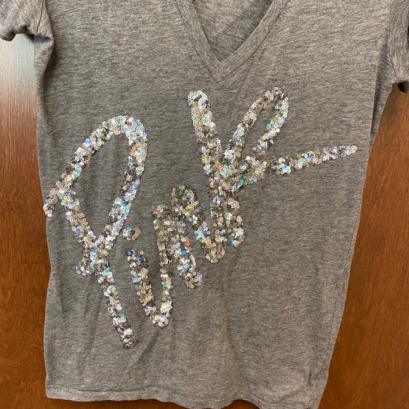 Victoria’s Secret PINK sequin v-neck tee L - Picture 2 of 4